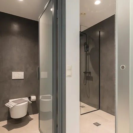Theatrou Apartahotel